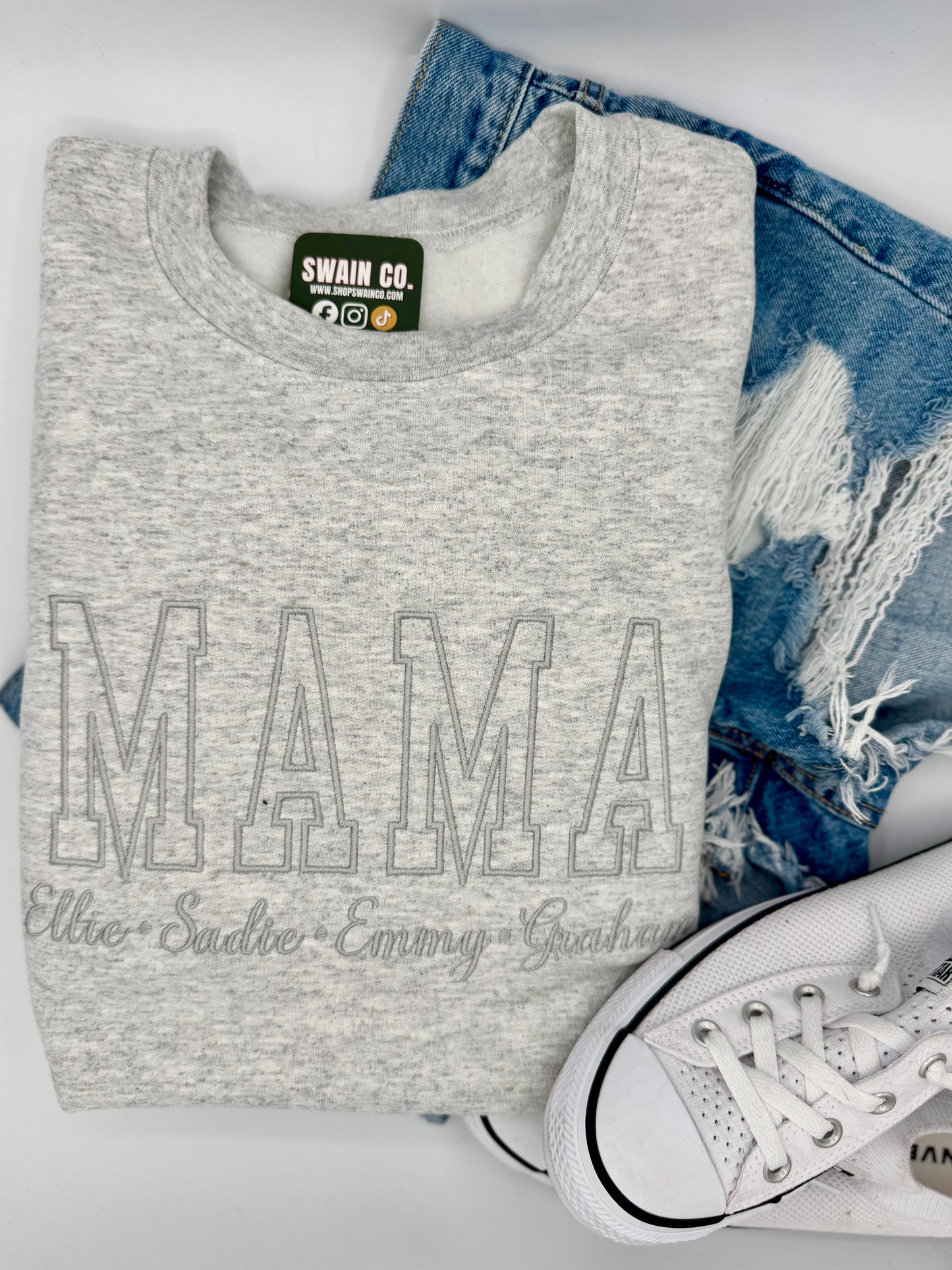 Personalized Mama Sweatshirt | Custom Kids Names Embroidered Crewneck | Minimalist Outline Mama Pullover | Mother’s Day Gift for Mom | Custom Family Sweatshirt