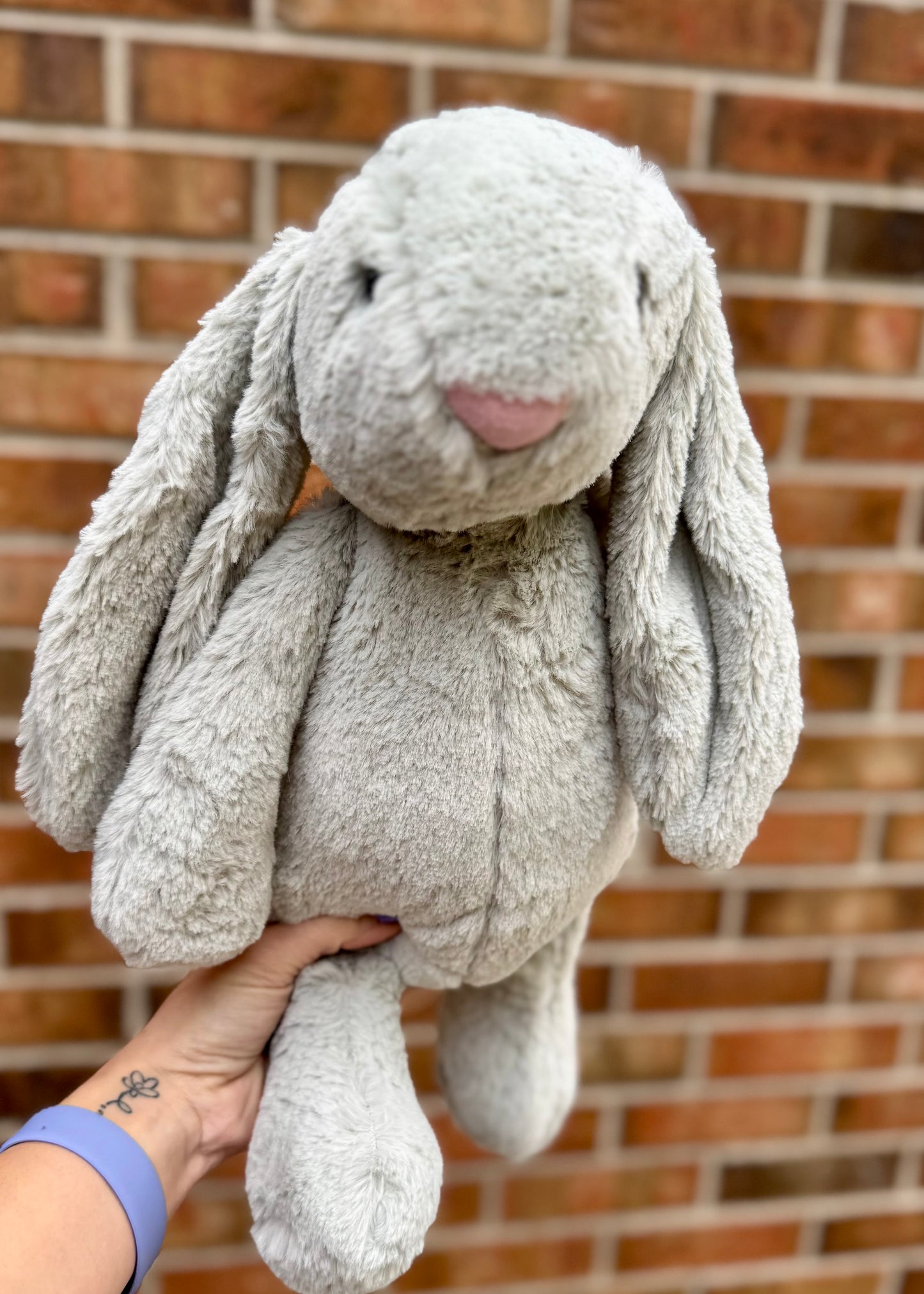 Personalized Easter Bunny Plush – Embroidered Name Stuffed Bunny – Custom Easter Basket Gift – Baby First Easter – 16 Inch Plush Bunny