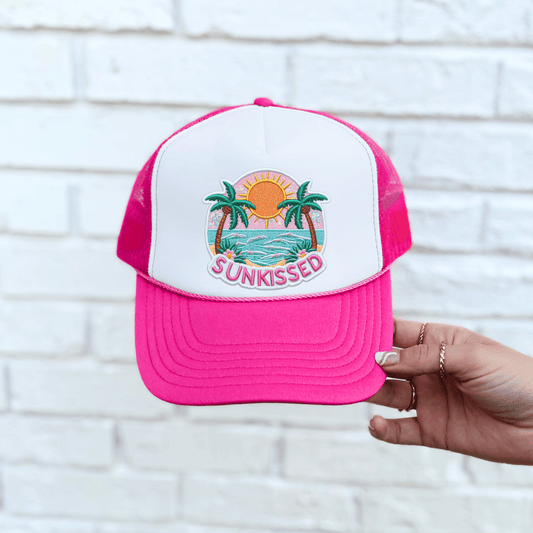 Sunkissed Trucker Hat – Two-Tone Vintage Summer Hat, Cute Beach Hat for Women, Aesthetic Trucker Cap, Coastal Cowgirl Hat, Sunshine Lover Gift